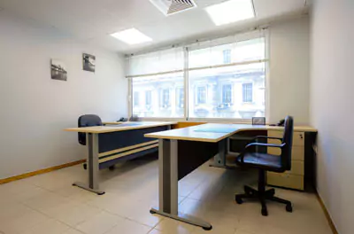 Ιδιωτικό γραφείο Ιδιωτικό γραφείο