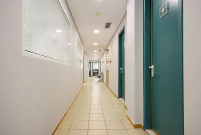 Διάδρομος - 2ος όροφος Διάδρομος - 2ος όροφος