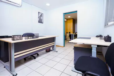 Ιδιωτικό γραφείο Ιδιωτικό γραφείο