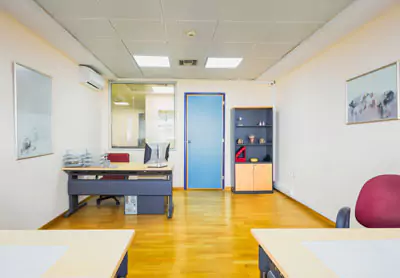 Ιδιωτικό γραφείο Ιδιωτικό γραφείο