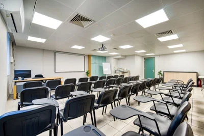 Συνεδριακός χώρος - 4ος όροφος Συνεδριακός χώρος - 4ος όροφος