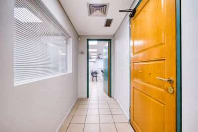 Είσοδος 5ος όροφος Γ' Σεπτεμβρίου Είσοδος 5ος όροφος Γ' Σεπτεμβρίου