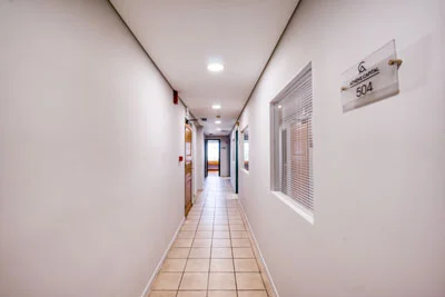 Διάδρομος 5ος όροφος Γ' Σεπτεμβρίου Διάδρομος 5ος όροφος Γ' Σεπτεμβρίου