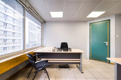 Ιδιωτικό γραφείο Ιδιωτικό γραφείο
