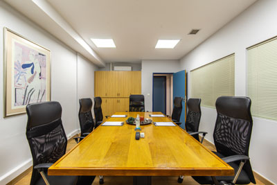 DSC02302_DxO-HDRs Αίθουσα συνεδριάσεων – Γ’ Σεπτεμβρίου 1ος όροφος