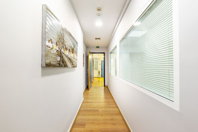 DSC02305_DxO-HDRs Διάδρομος - 1ος όροφος Γ' Σεπτεμβρίου